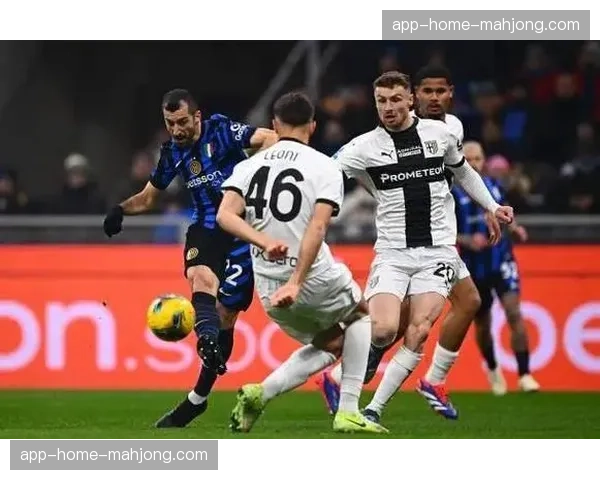 攻防转换速度决定比赛走向 直塞渗透与二次进攻效率分化